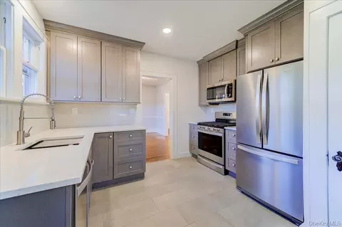 Kitchen - 943 Main St, Fishkill, NY 12524 photo 3 of 4