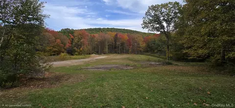 178 Tuckers Corners Rd, Lloyd, NY 12528