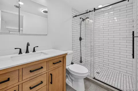 Bath - 60 56 Lake Shore Dr, Patchogue, NY 11772 photo 1 of 5