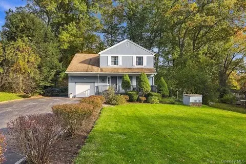 46 Hubbard Dr, Southeast, NY 10509
