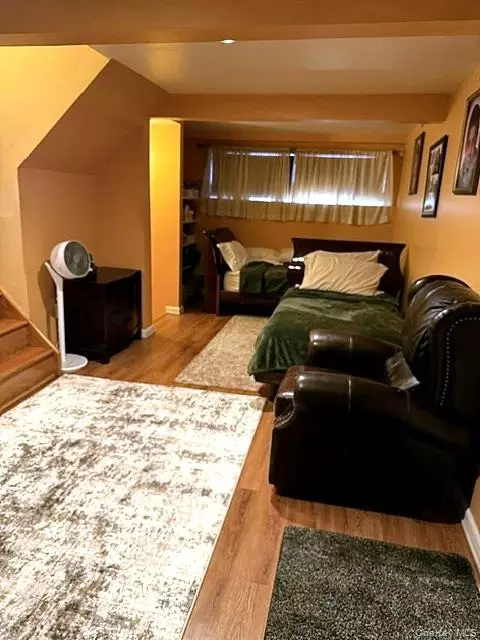 Bedroom - 8 Debora Dr, Plainview, NY 11803 photo 2 of 3