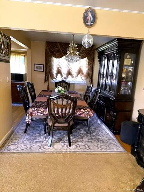 Dining - 8 Debora Dr, Plainview, NY 11803 photo 1 of 1