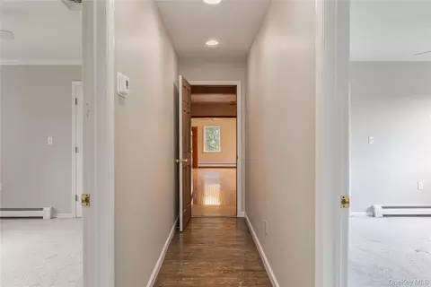 Entry Way - 79 Millbrook Rd, Wallkill, NY 12589 photo 5 of 6