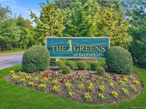 1067 Savoy Dr, Melville, NY 11747