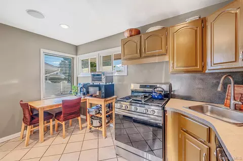 Kitchen - 30 Janet Dr, Plainview, NY 11803 photo 1 of 2