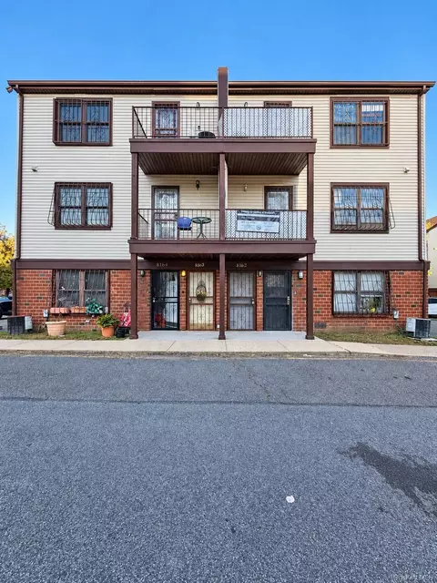 818 Trinity Ave #B, New York, NY 10456