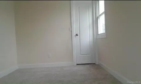 52 Concord Ave, Bethpage, NY 11714 photo 5