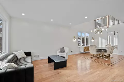 Living - 7 Dessau Cir, Ramapo, NY 10977 photo 1 of 1