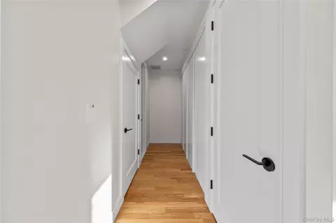 Entry Way - 7 Dessau Cir, Ramapo, NY 10977 photo 7 of 12