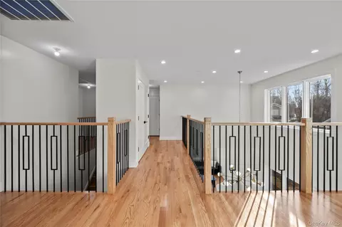 Entry Way - 7 Dessau Cir, Ramapo, NY 10977 photo 10 of 12