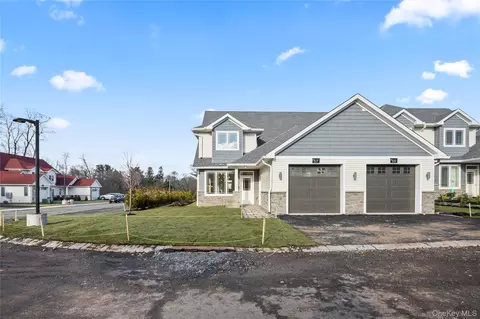 Exterior - 7 Dessau Cir, Ramapo, NY 10977 photo 2 of 5