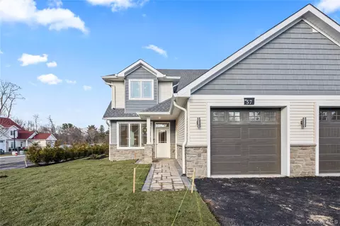 Exterior - 7 Dessau Cir, Ramapo, NY 10977 photo 3 of 5