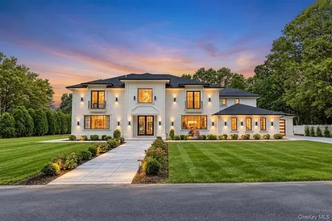 1073 Westminster Ave, Dix Hills, NY 11746