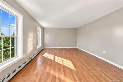 Living - 78 Patmore Ave, Yonkers, NY 10710 photo 1 of 7