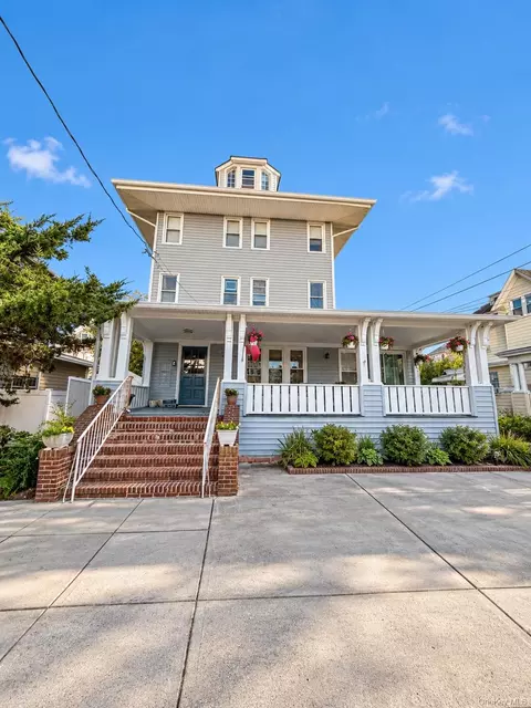 164 Beach 122nd St #2B, Rockaway Park, NY 11694