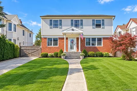 45 Carman Ave, East Rockaway, NY 11518