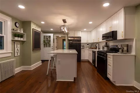 Kitchen - 30 Old Post Rd, Red Hook, NY 12571 photo 1 of 2