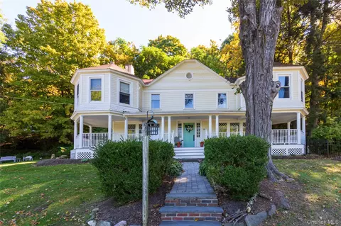 Exterior - 30 Old Post Rd, Red Hook, NY 12571 photo 3 of 3