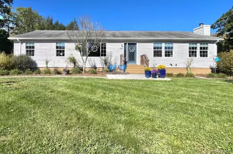 103 Bullville Rd, Crawford, NY 12549