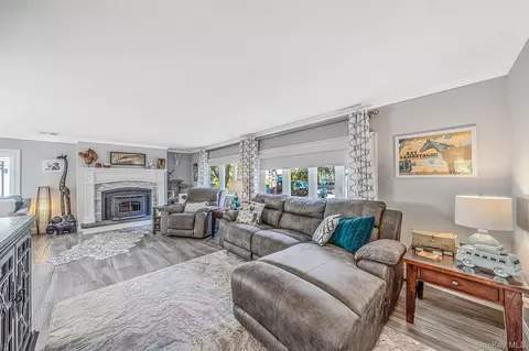 Other - 76 Corbin Ave, Brookhaven, NY 11772 photo 2 of 9