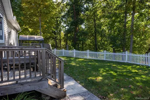 Other - 324 Gardnerville Rd, Wawayanda, NY 10958 photo 3 of 15