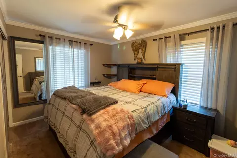 Bedroom - 324 Gardnerville Rd, Wawayanda, NY 10958 photo 1 of 2