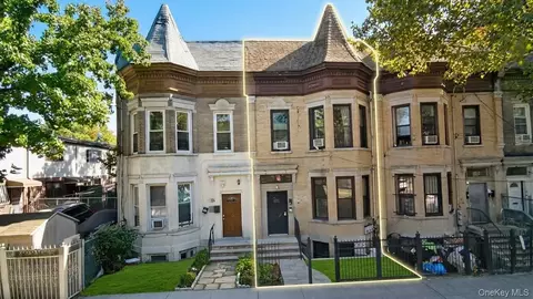 784 Cauldwell Ave, New York, NY 10456