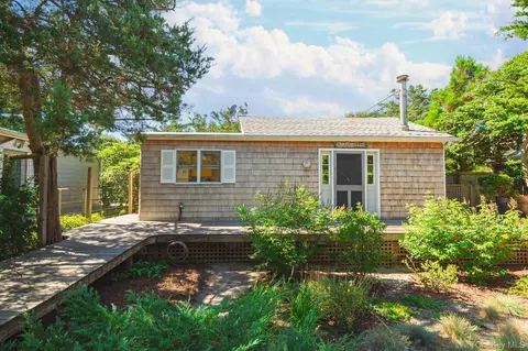 237 Sea Walk, Cherry Grove, NY 11782