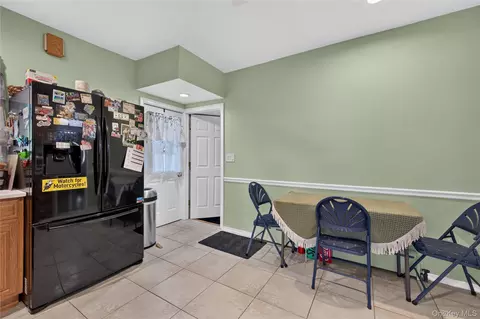 Entry Way - 69 Robert St, Patchogue, NY 11772 photo 1 of 2