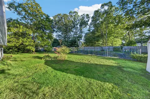 Exterior - 3 Jasper Ave, Patchogue, NY 11772 photo 6 of 7