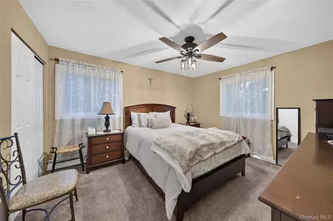 Bedroom - 3 Jasper Ave, Patchogue, NY 11772 photo 5 of 9