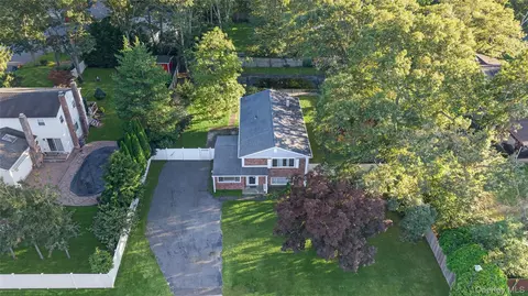 View/Area - 3 Jasper Ave, Patchogue, NY 11772 photo 1 of 5