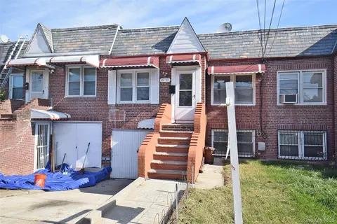 89-81 217th St, New York, NY 11427