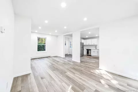 Living - 85 Jayne Ave, Patchogue, NY 11772 photo 7 of 7