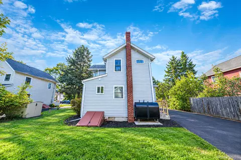 Exterior - 85 Jayne Ave, Patchogue, NY 11772 photo 4 of 6