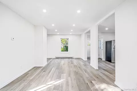 Living - 85 Jayne Ave, Patchogue, NY 11772 photo 6 of 7