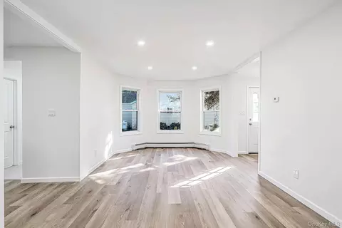 Living - 85 Jayne Ave, Patchogue, NY 11772 photo 4 of 7