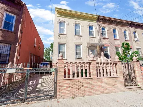 436 Lincoln Ave, Brooklyn, NY 11208