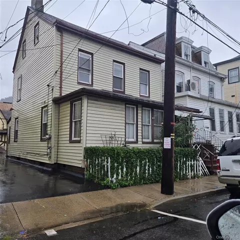 52 Broad St, Haverstraw, NY 10927