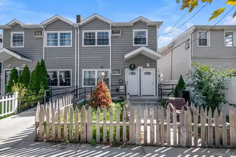 2437 Beach Channel Dr, Far Rockaway, NY 11691