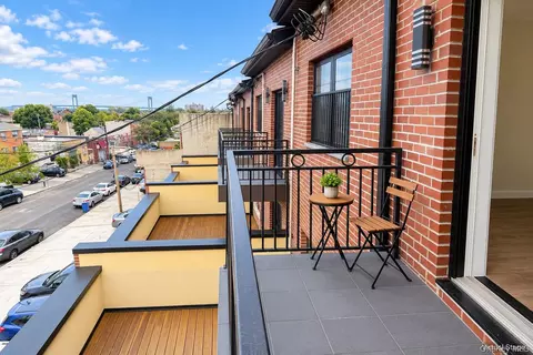 Exterior - 150-20 12th Rd, New York, NY 11357 photo 2 of 4