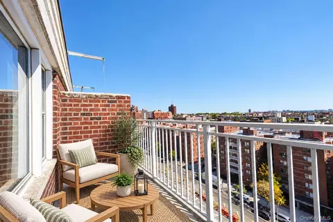 3131 Grand Concourse #12F, New York, NY 10468