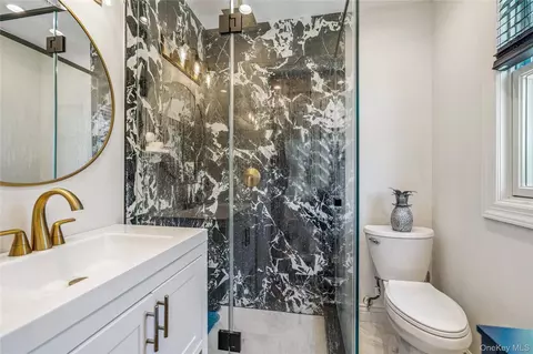 Bath - 55 Cleveland St, Patchogue, NY 11772 photo 2 of 3