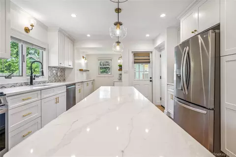 Kitchen - 55 Cleveland St, Patchogue, NY 11772 photo 6 of 6