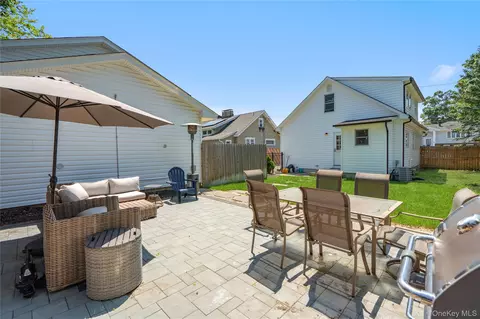 Exterior - 55 Cleveland St, Patchogue, NY 11772 photo 7 of 11