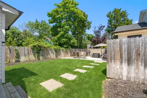 Exterior - 55 Cleveland St, Patchogue, NY 11772 photo 9 of 11