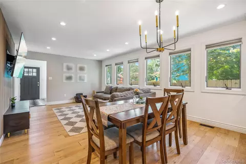 Dining - 55 Cleveland St, Patchogue, NY 11772 photo 4 of 4