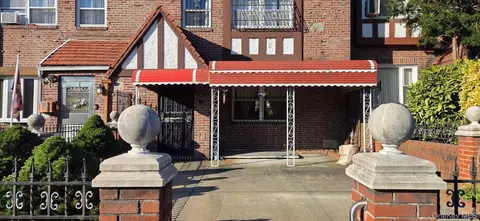 8834 Francis Lewis Blvd, New York, NY 11427