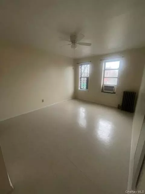 2167 Crotona Ave #2I, New York, NY 10457