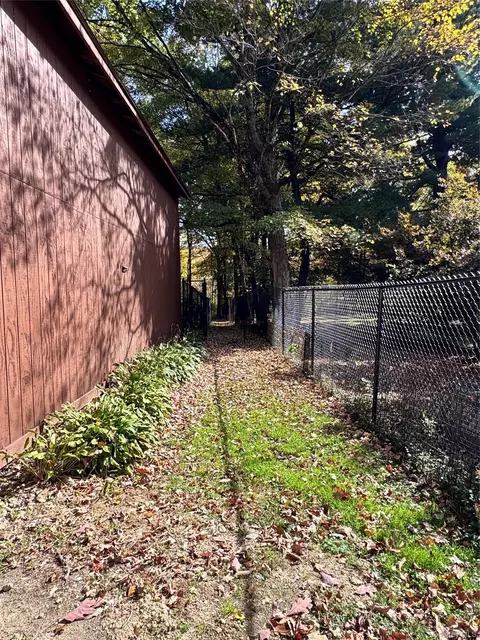 Exterior - 25 Rymph Blvd, Poughkeepsie, NY 12601 photo 4 of 5